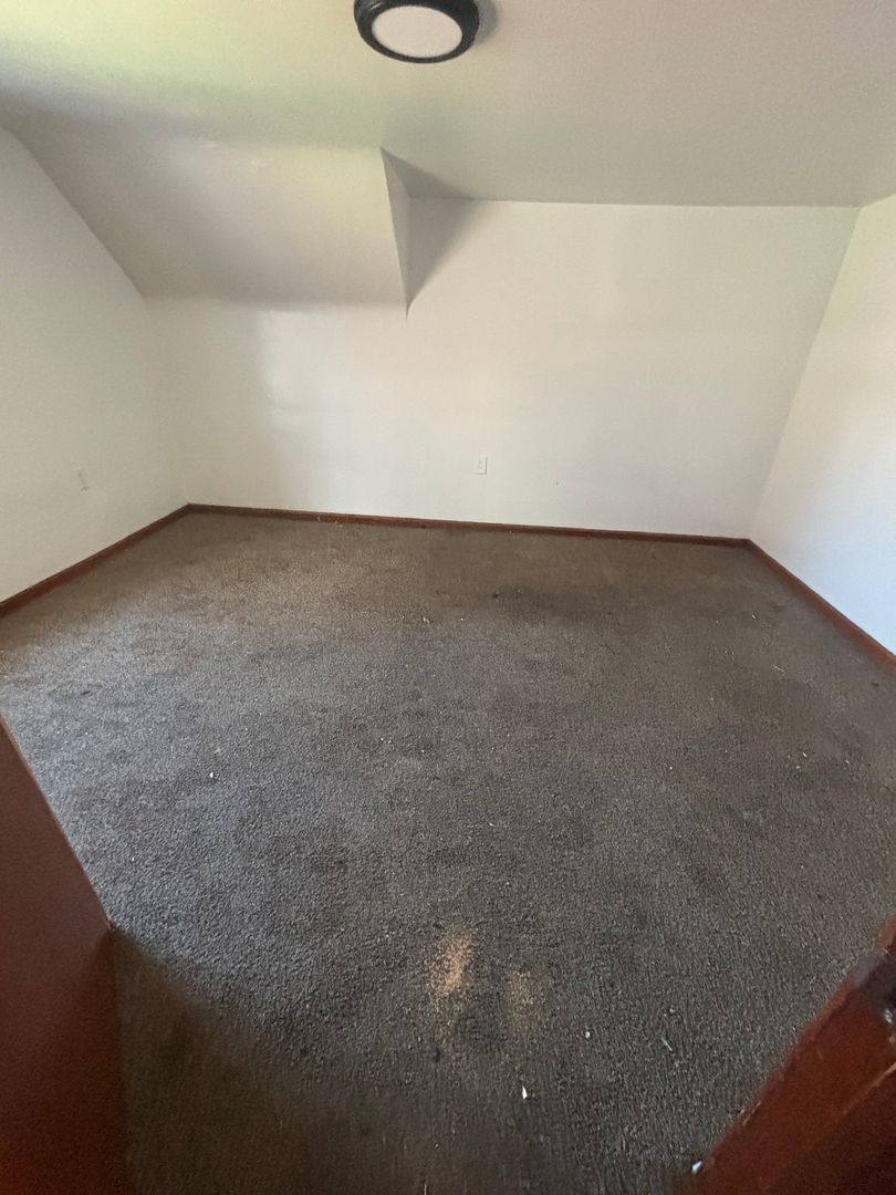 House for rent at 800 London Rd, Cleveland, OH 44110