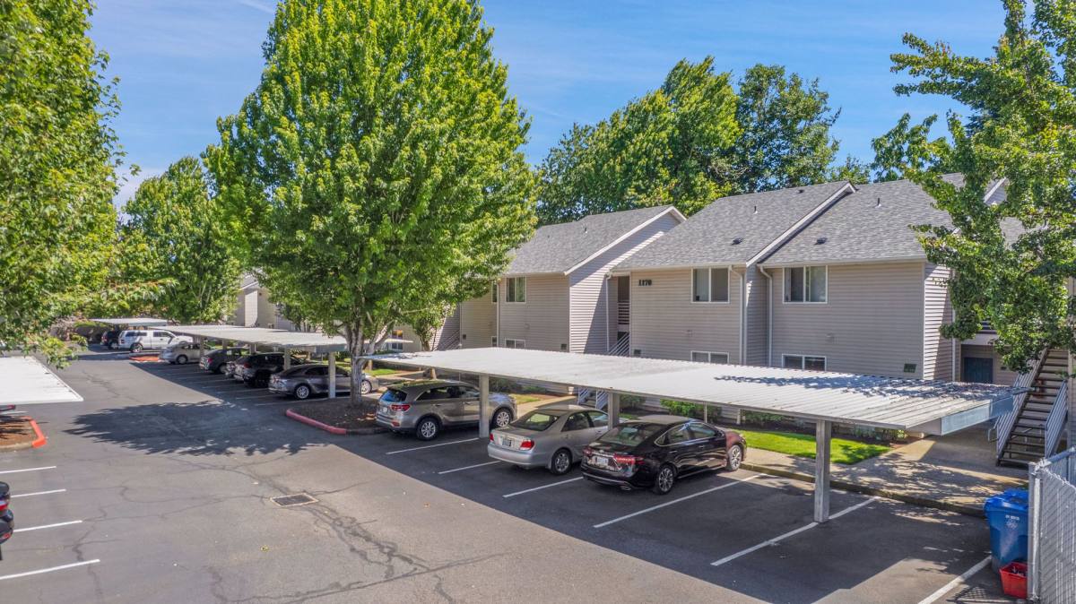 Apartment for rent at 1194 Barnes Road, SE, Salem, OR 97306