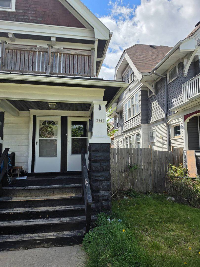 Apartment for rent at 2867 N 37th St, Milwaukee, WI 53210
