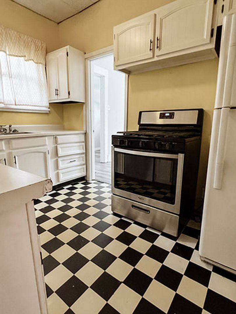House for rent at 2635 N 11th St, Terre Haute, IN 47804
