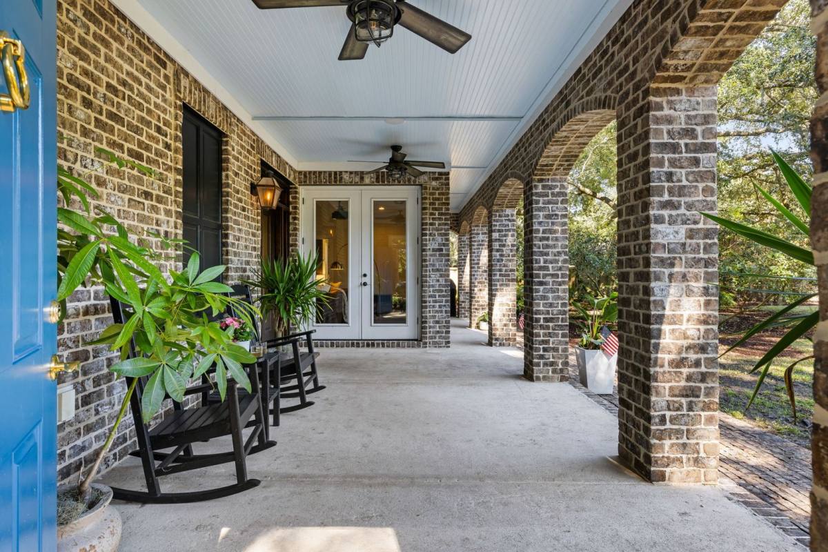 House for rent at 2112 Parkway Dr, Charleston, SC 29412