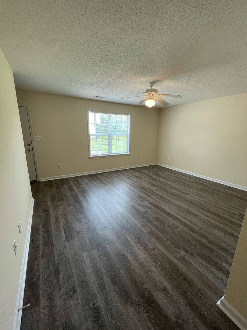 Townhouse for rent at 601 Main St, Lillington, NC 27546