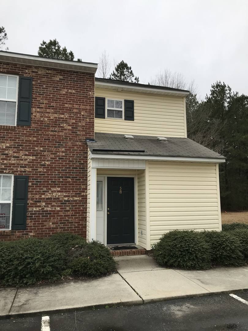 Townhouse for rent at 601 Main St, Lillington, NC 27546