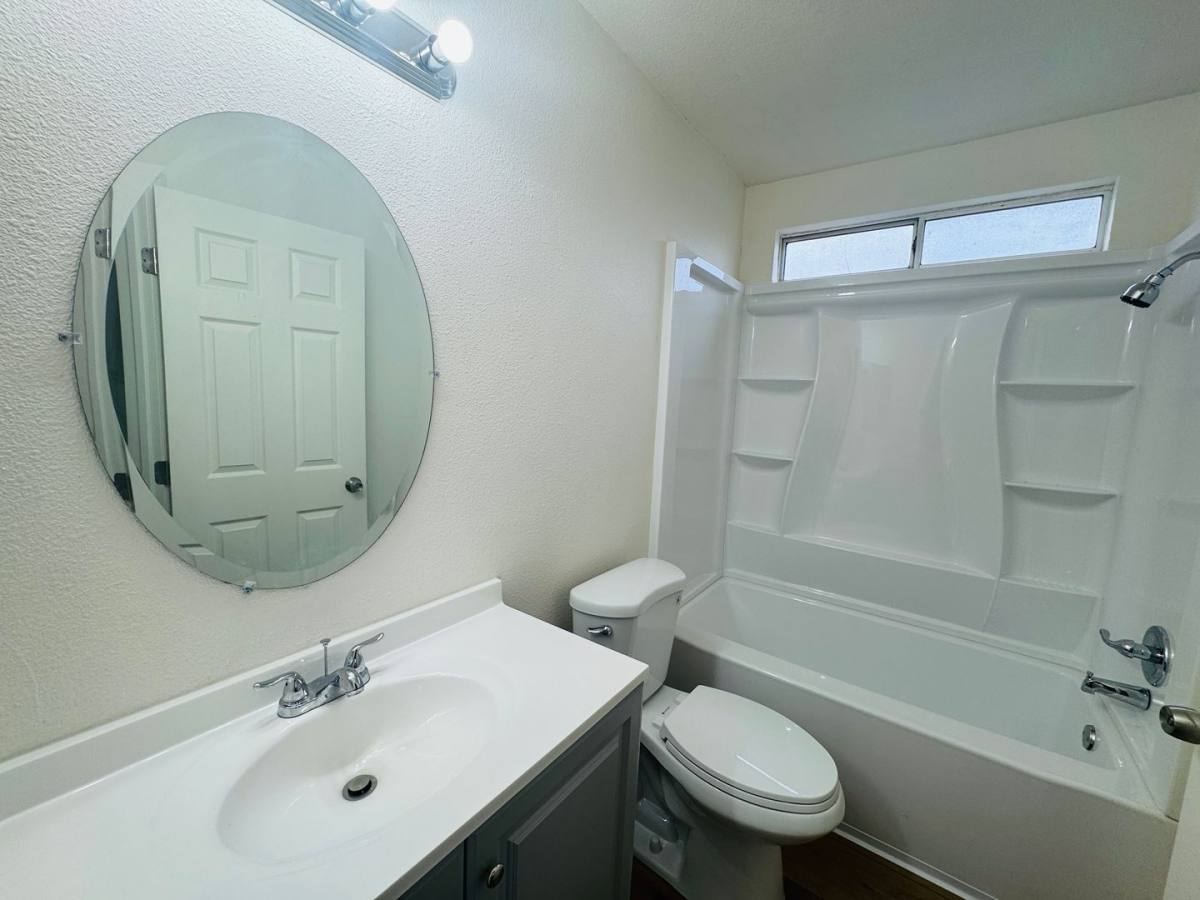 House for rent at 827 Mesa Court, Los Banos, CA 93635