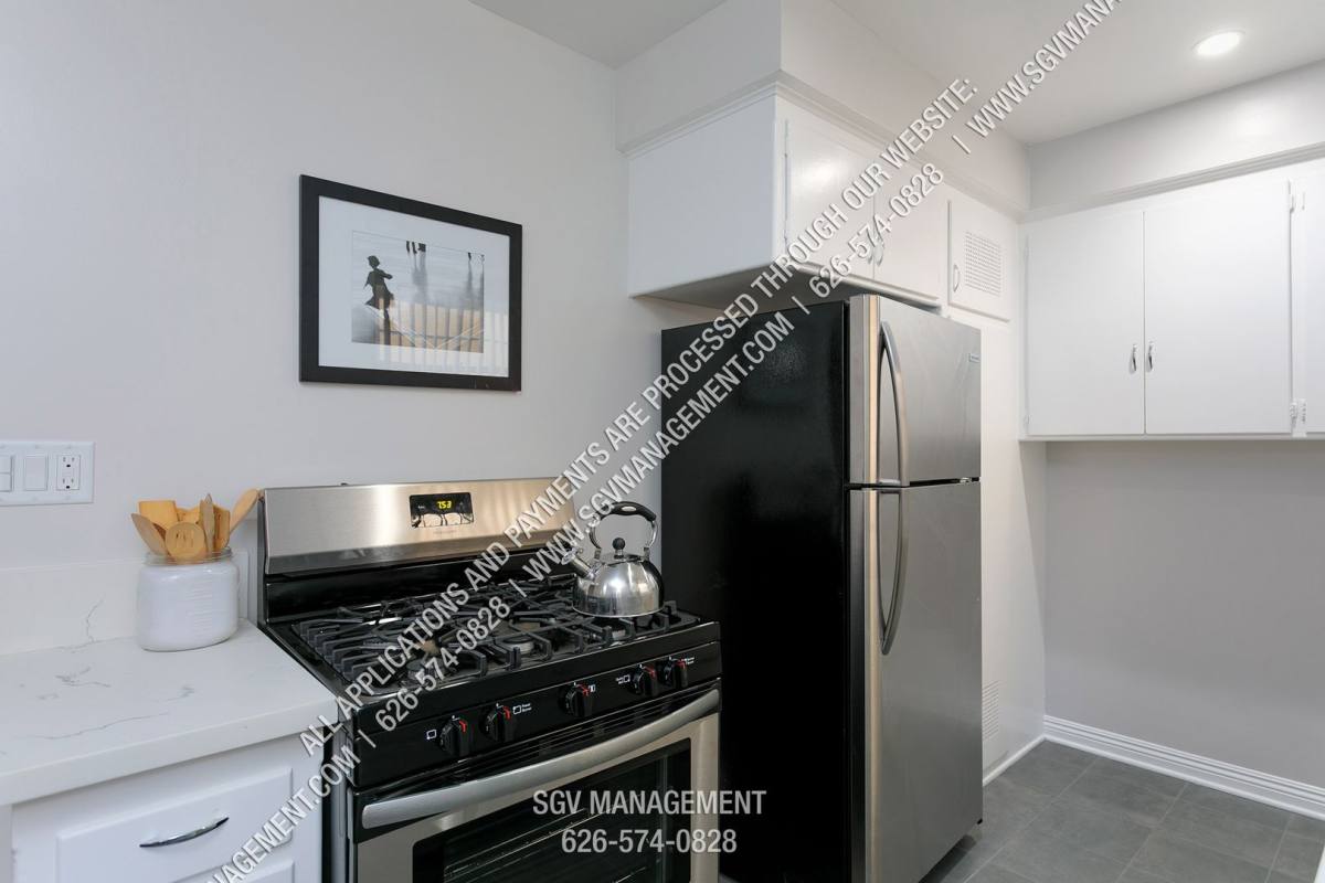 Apartment for rent at 496 S Euclid Ave, Pasadena, CA 91101