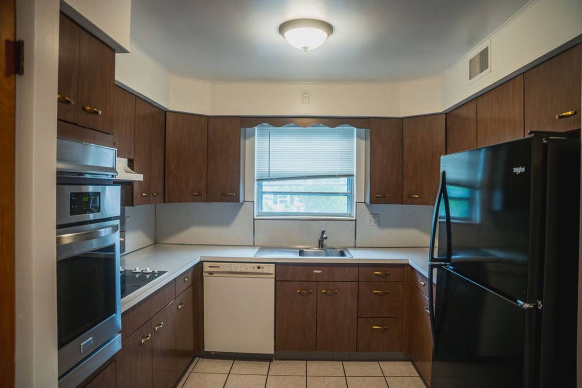 Apartment for rent at 814 N St Lucas, Allentown, PA 18104