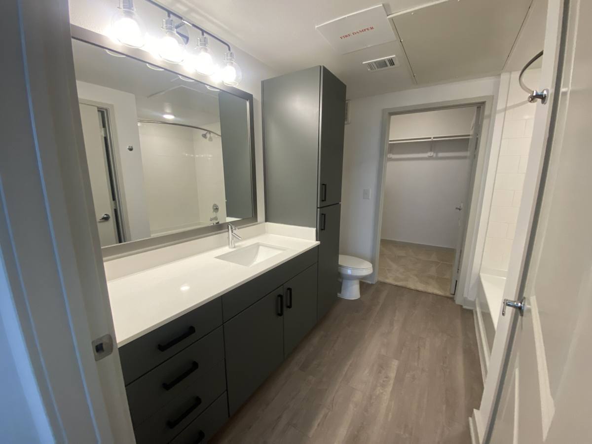Apartment for rent at 2670 S Aw Grimes Blvd, Round Rock, TX 78664
