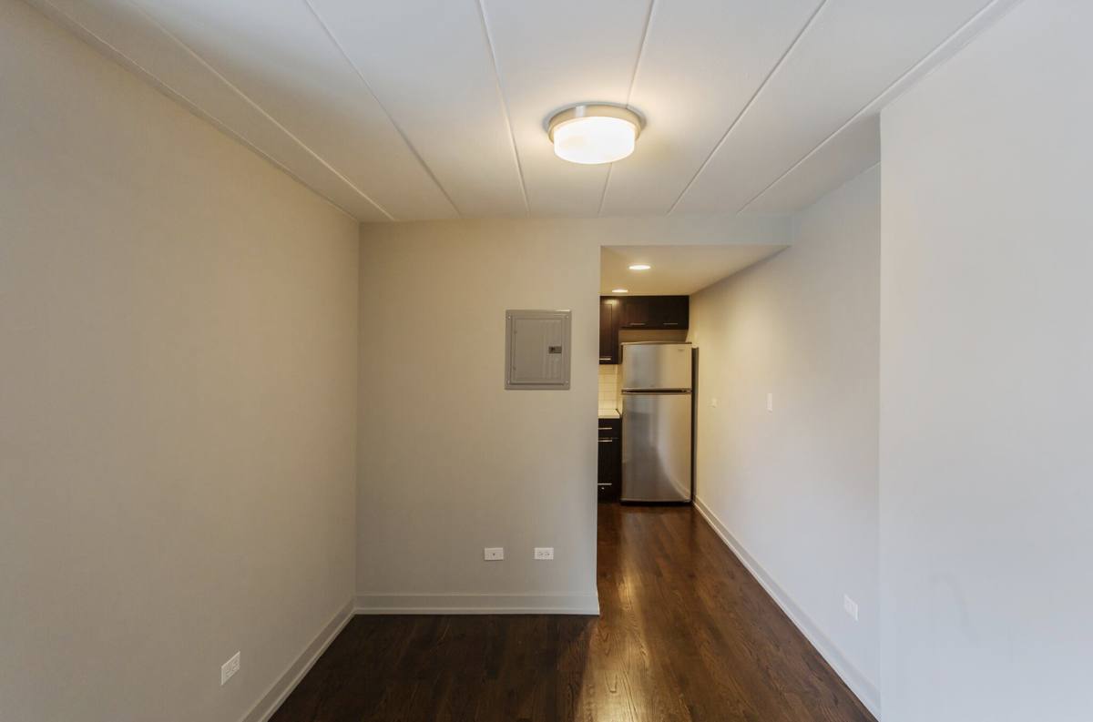 Apartment for rent at 6119 N Kenmore Ave, Chicago, IL 60660