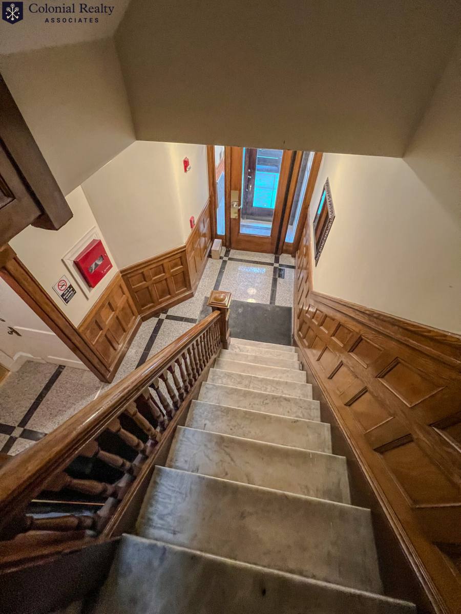 Apartment for rent at 69 Babcock St, Brookline, MA 02446