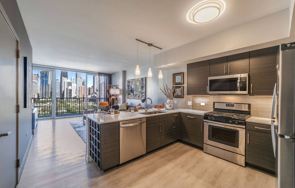 Apartment for rent at 905 N Orleans St, Chicago, IL 60610