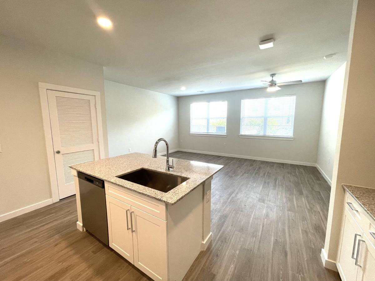 Apartment for rent at 295 E Wilco Highway, Hutto, TX 78634