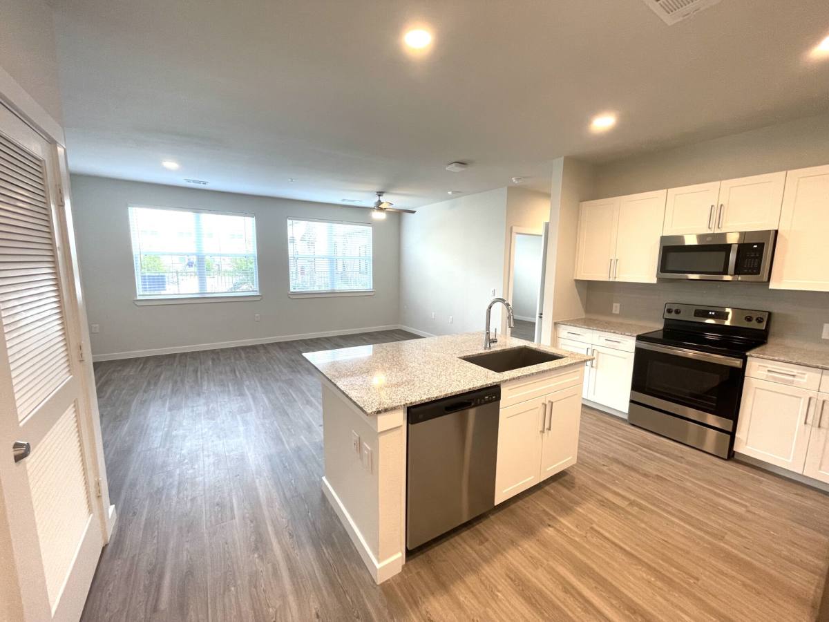 Apartment for rent at 295 E Wilco Highway, Hutto, TX 78634