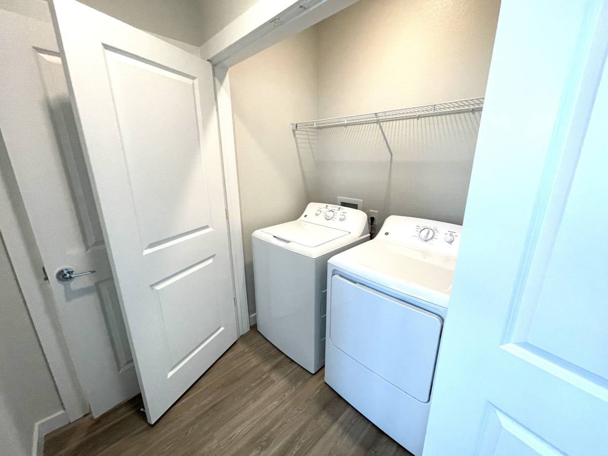 Apartment for rent at 295 E Wilco Highway, Hutto, TX 78634