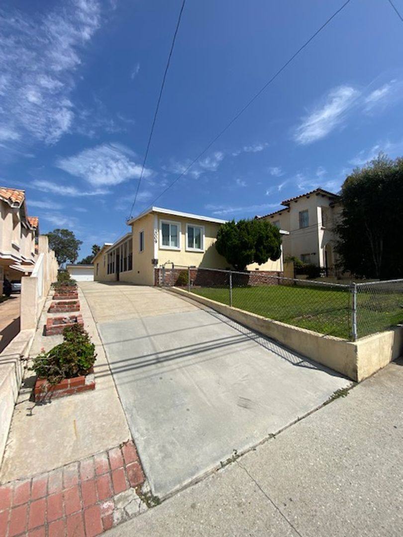 Apartment for rent at 2009 Vanderbilt Lane, Redondo Beach, CA 90277