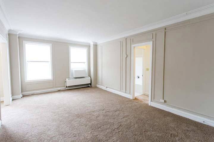 Apartment for rent at 1642 E 56th St, Chicago, IL 60637