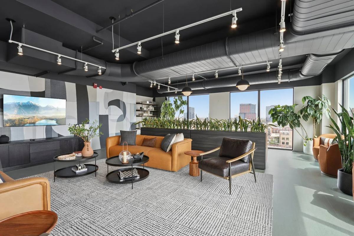 Apartment for rent at 1222 W Jackson, Chicago, IL 60607