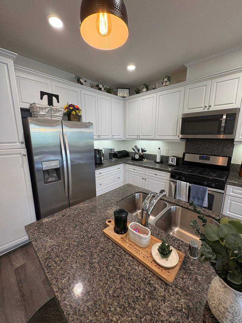 Condo for rent at 3160 E Yountville Dr, Ontario, CA 91761