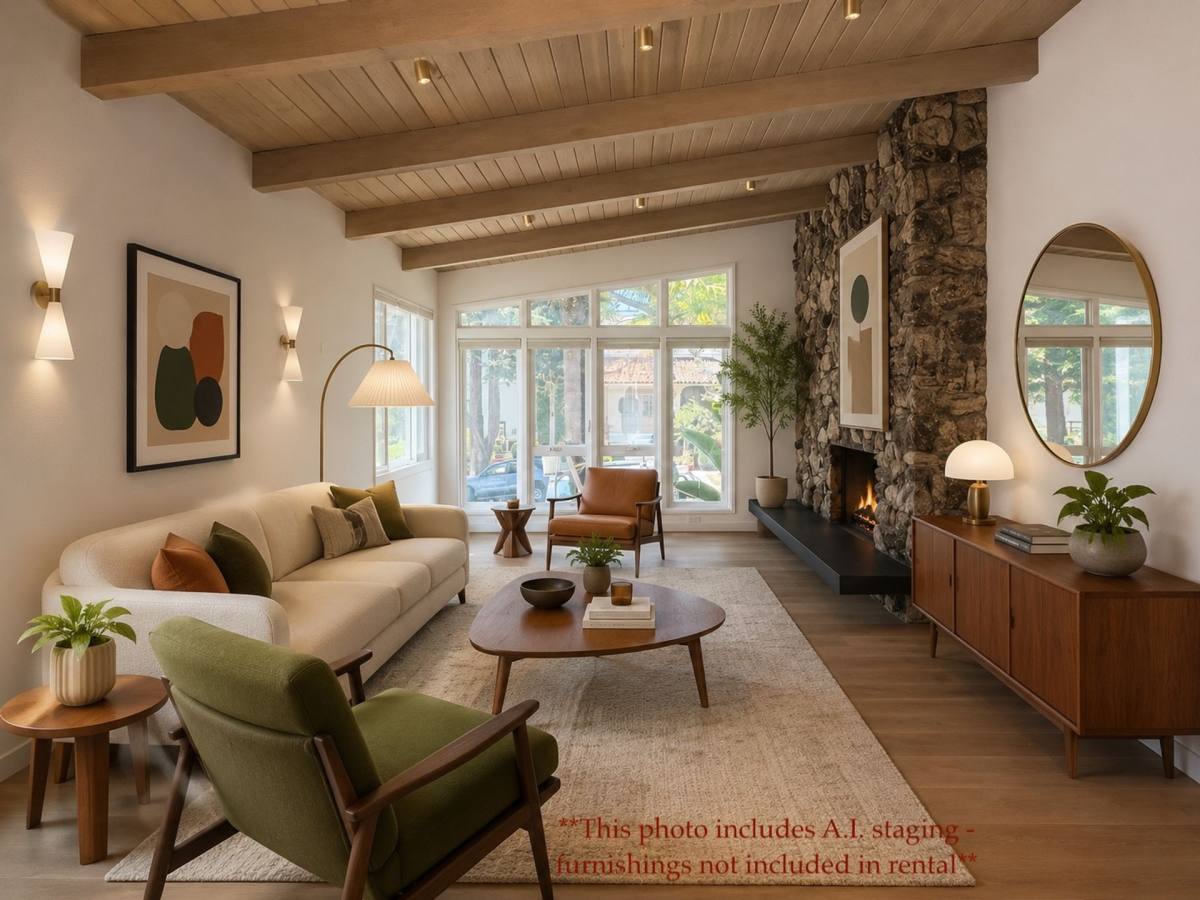 Apartment for rent at 827 15th St, Santa Monica, CA 90403