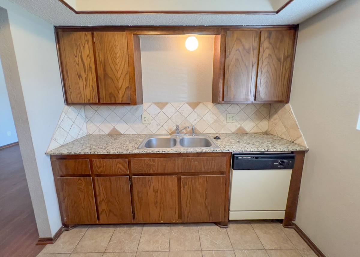 House for rent at 1303 N Fretz Ave, Edmond, OK 73003
