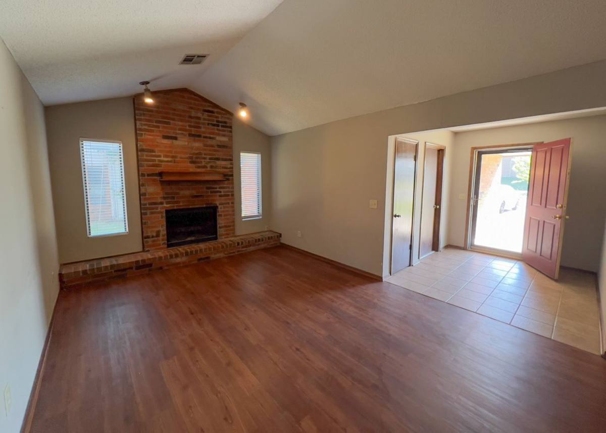 House for rent at 1303 N Fretz Ave, Edmond, OK 73003