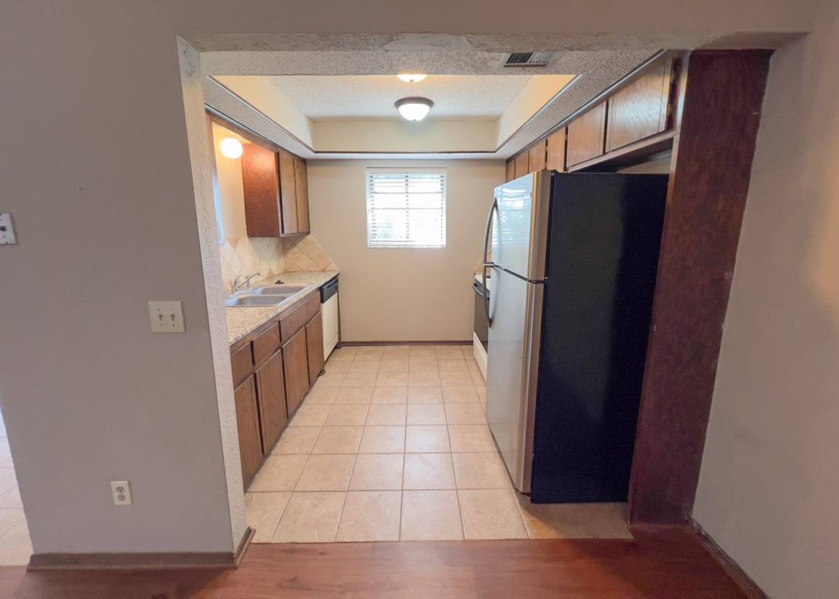 House for rent at 1303 N Fretz Ave, Edmond, OK 73003