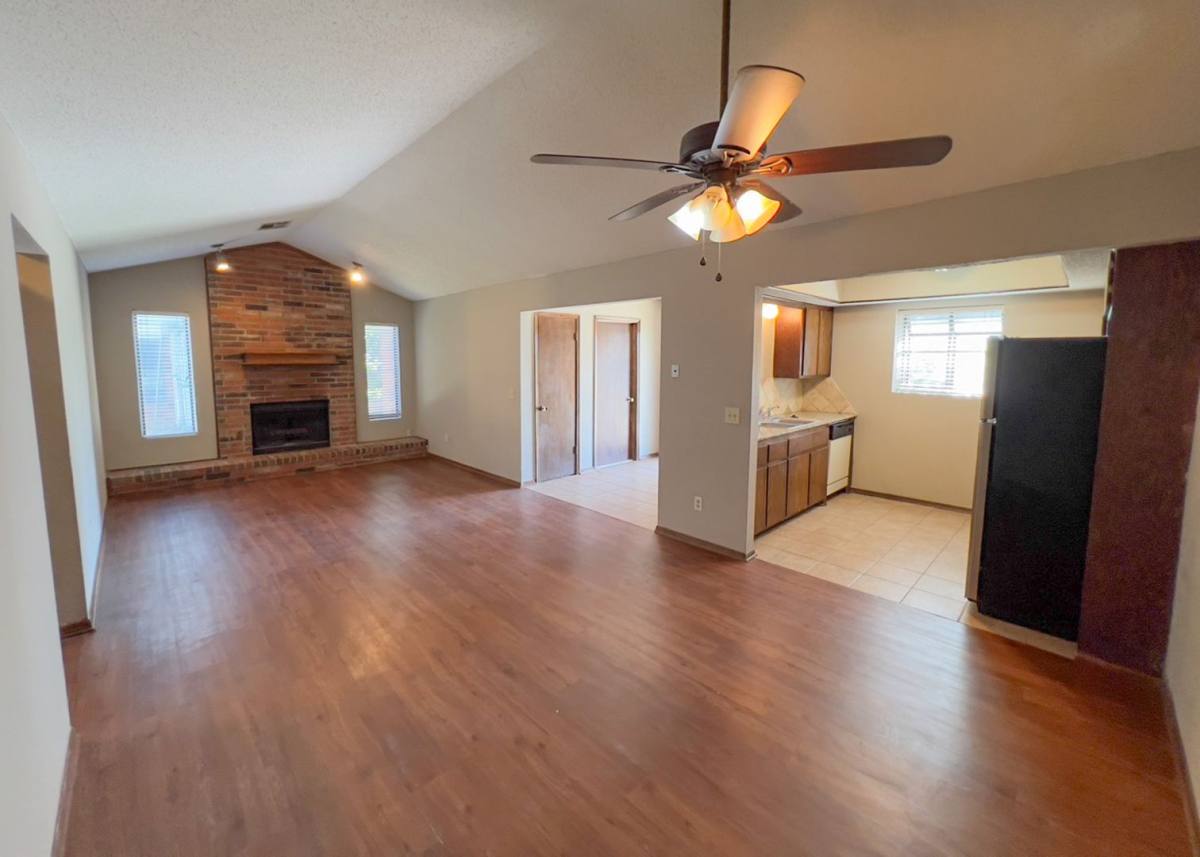 House for rent at 1303 N Fretz Ave, Edmond, OK 73003
