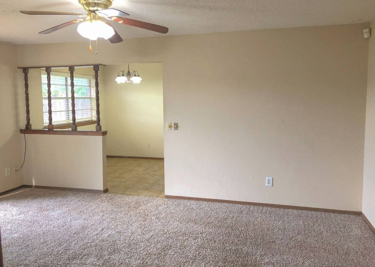 House for rent at 720 Robin Hill Rd, Edmond, OK 73003