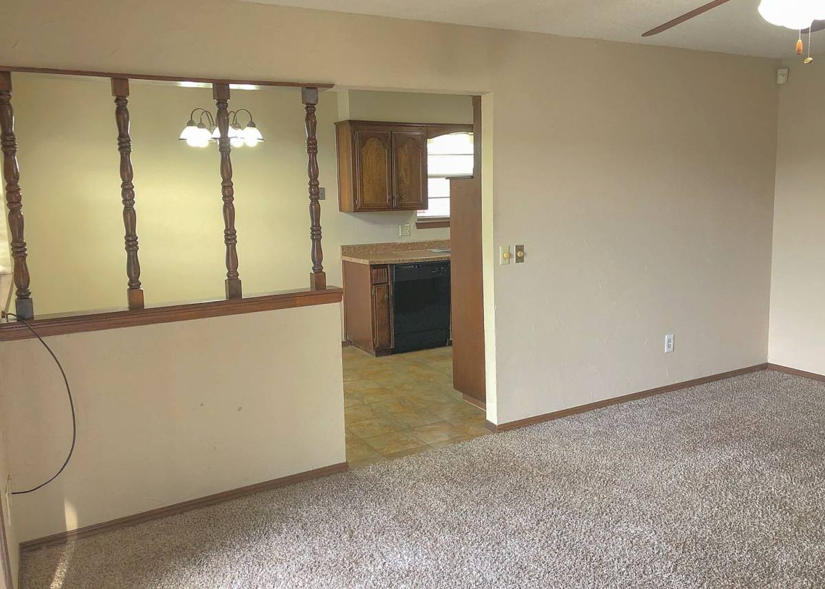 House for rent at 720 Robin Hill Rd, Edmond, OK 73003