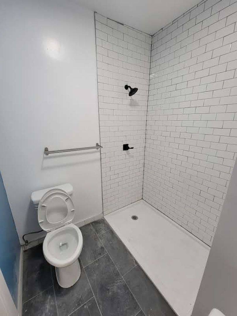 Apartment for rent at 317 Douglas St, Los Angeles, CA 90026