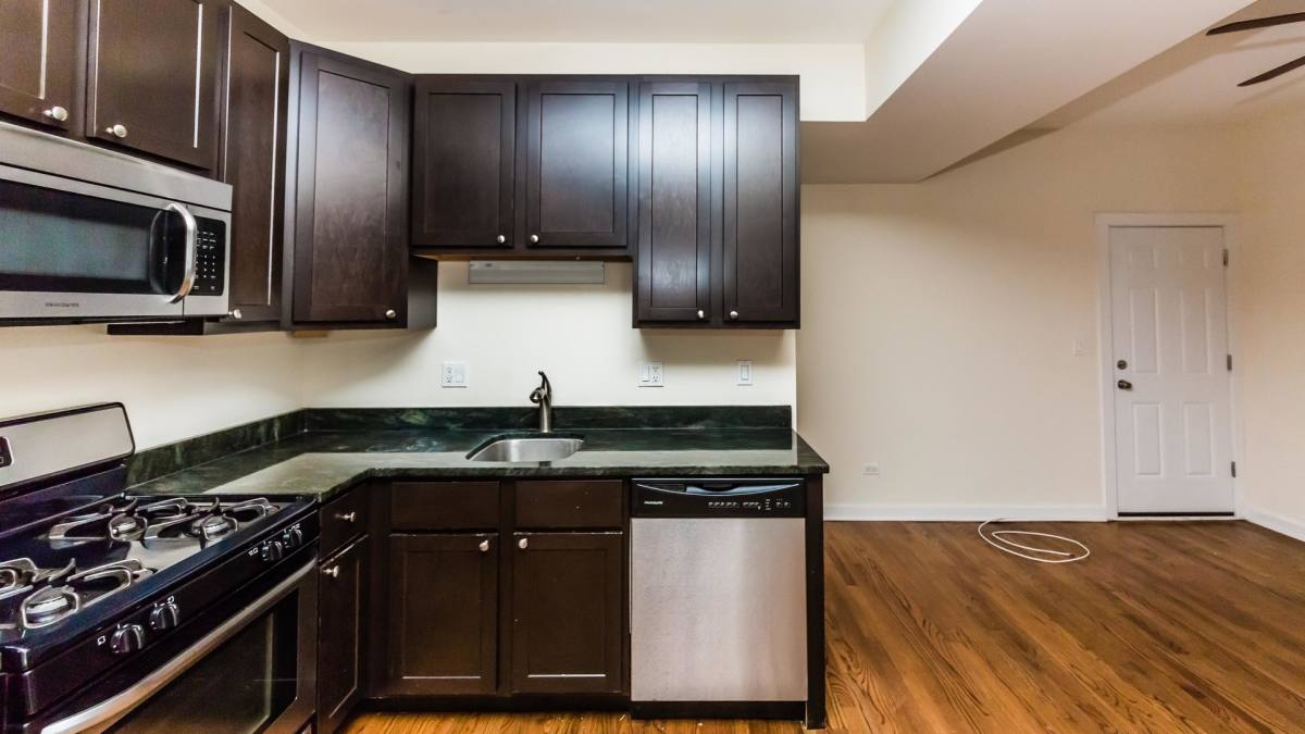 Apartment for rent at 1827 Hermitage #BF, Chicago, IL 60622