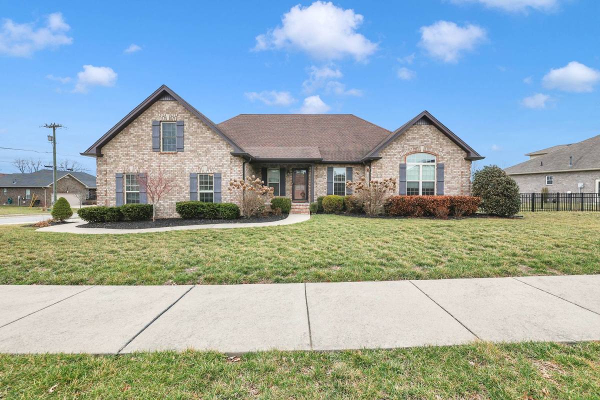 House for rent at 402 Lucy Circle, Gallatin, TN 37066