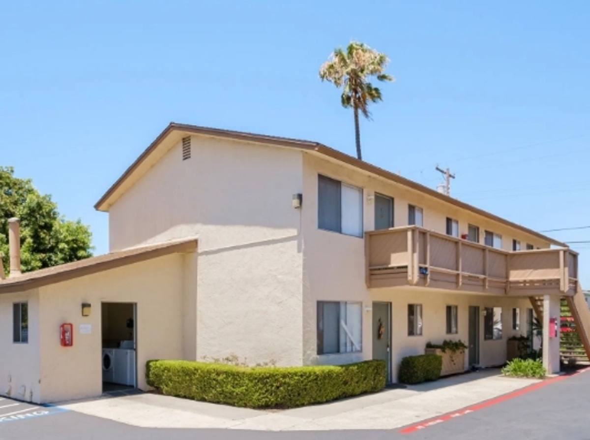 Apartment for rent at 1373-1375 Hemlock St, Imperial Beach, CA 91932