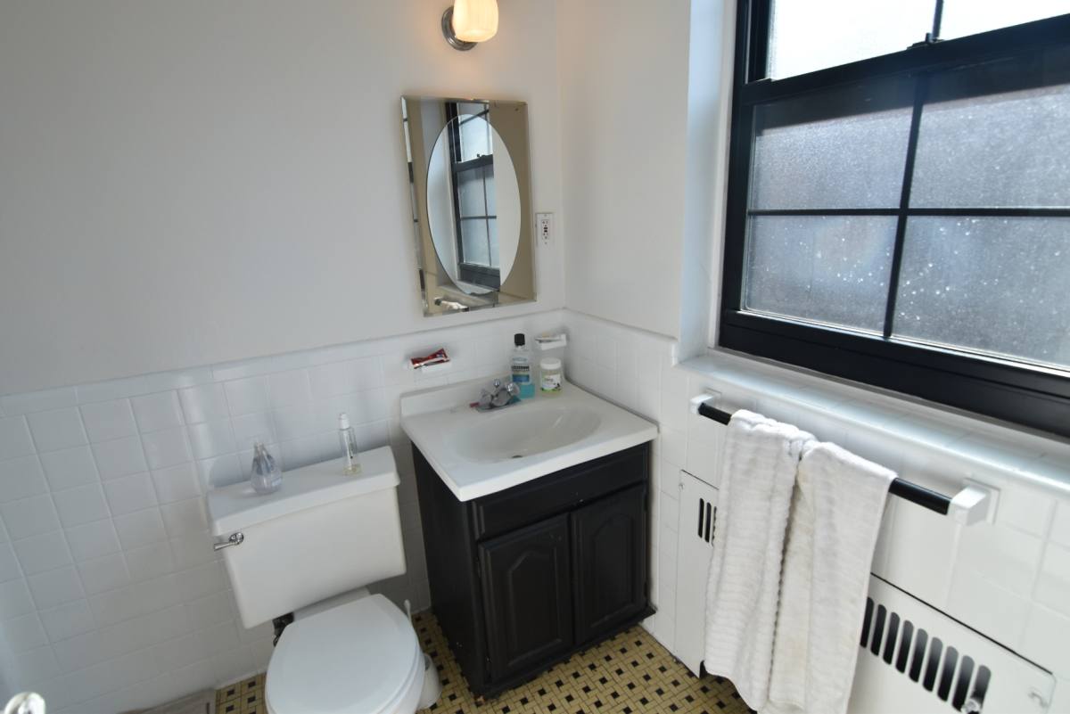 Apartment for rent at 94 Marion #5, Brookline, MA 02446