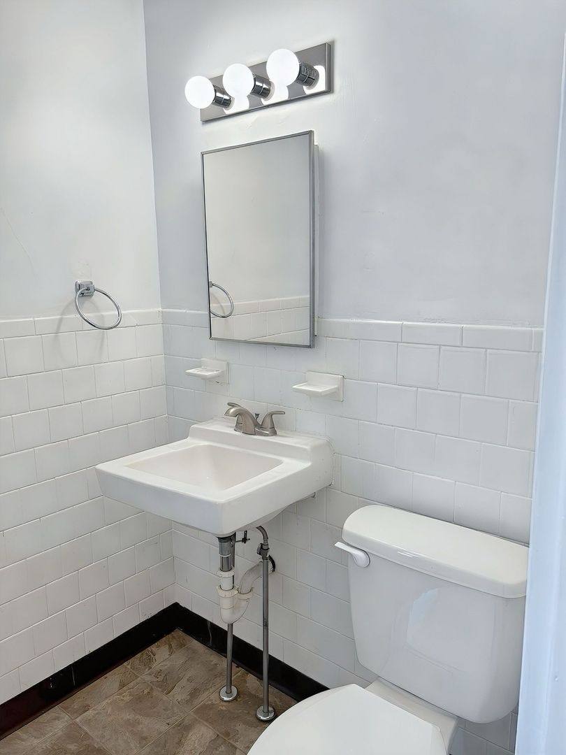 Apartment for rent at 2-8 Main St, Hudson, MA 01749