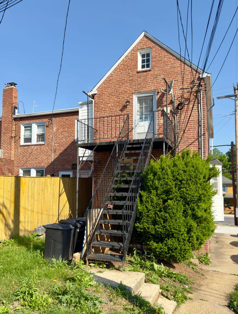 Apartment for rent at 6201 Frederick Rd, Catonsville, MD 21228