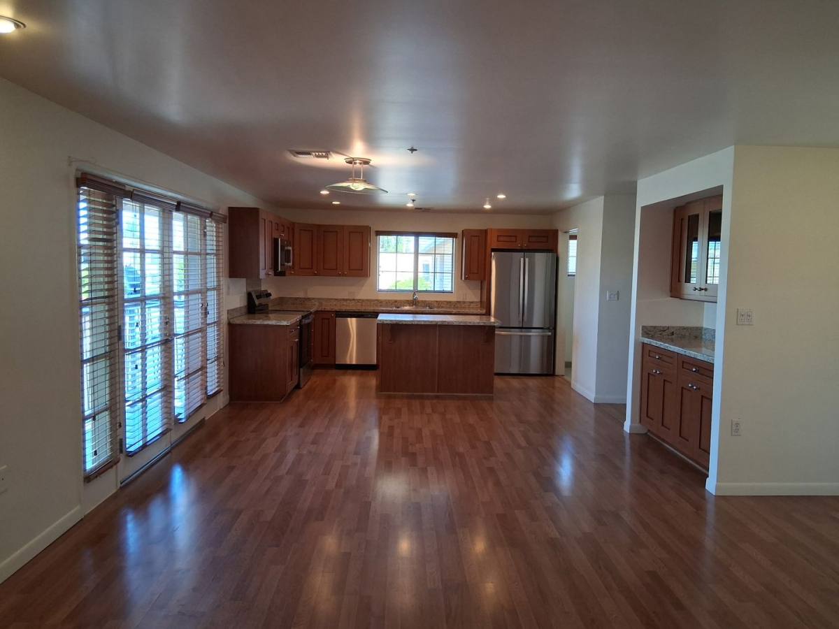 Apartment for rent at 6915 E Third St, Scottsdale, AZ 85251
