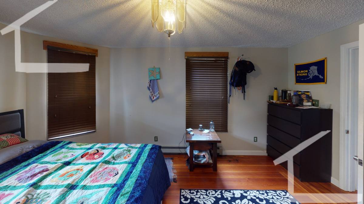 House for rent at 27 Princeton St #1, Medford, MA 02155