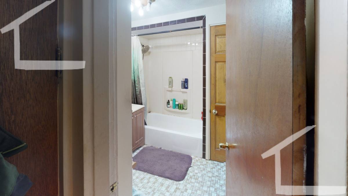 House for rent at 27 Princeton St #1, Medford, MA 02155