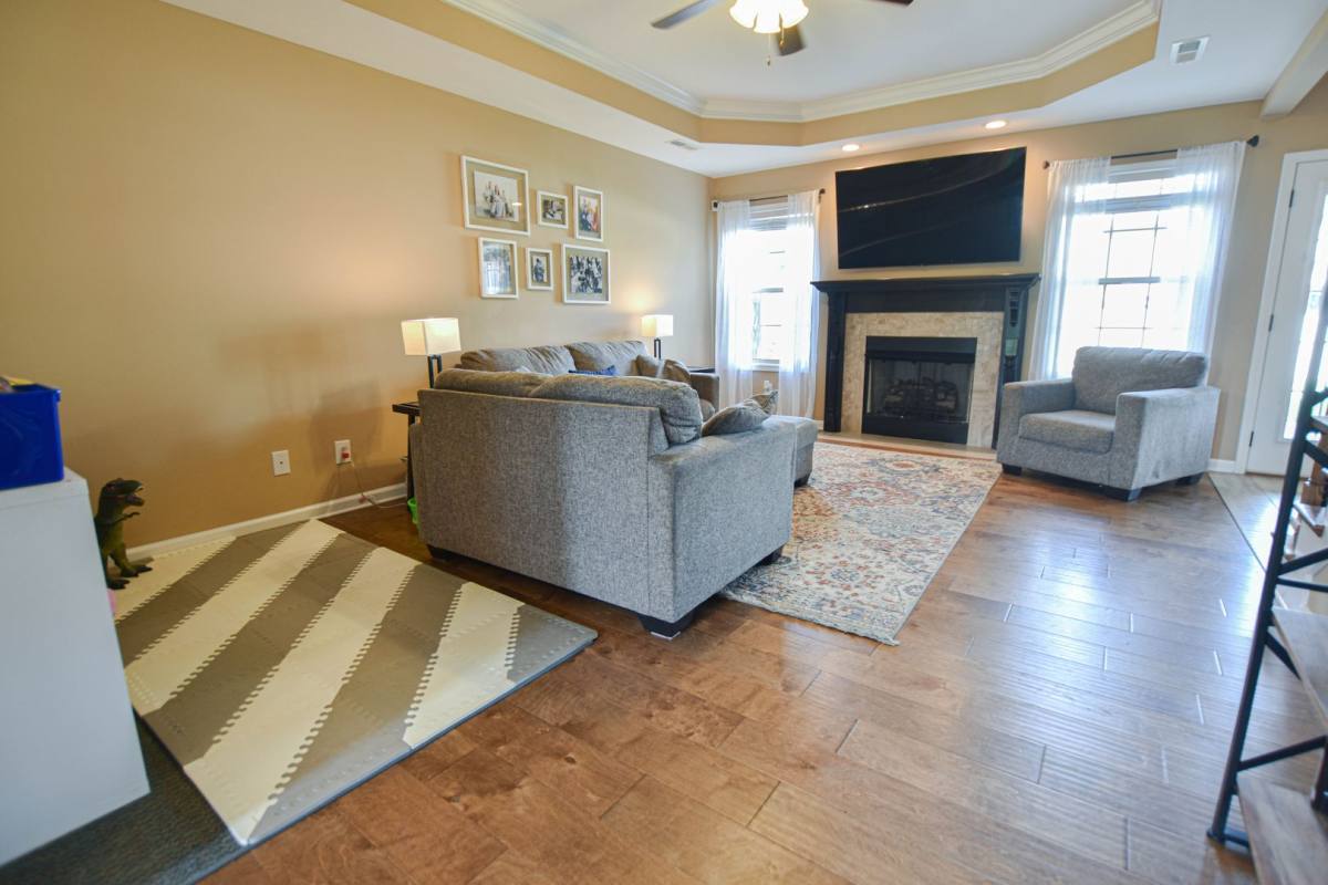 House for rent at 1016 Meadowview Lane, Clarksville, TN 37040