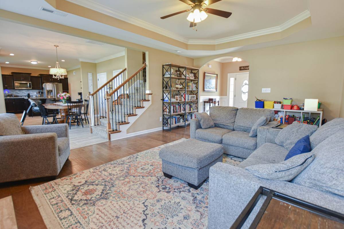 House for rent at 1016 Meadowview Lane, Clarksville, TN 37040