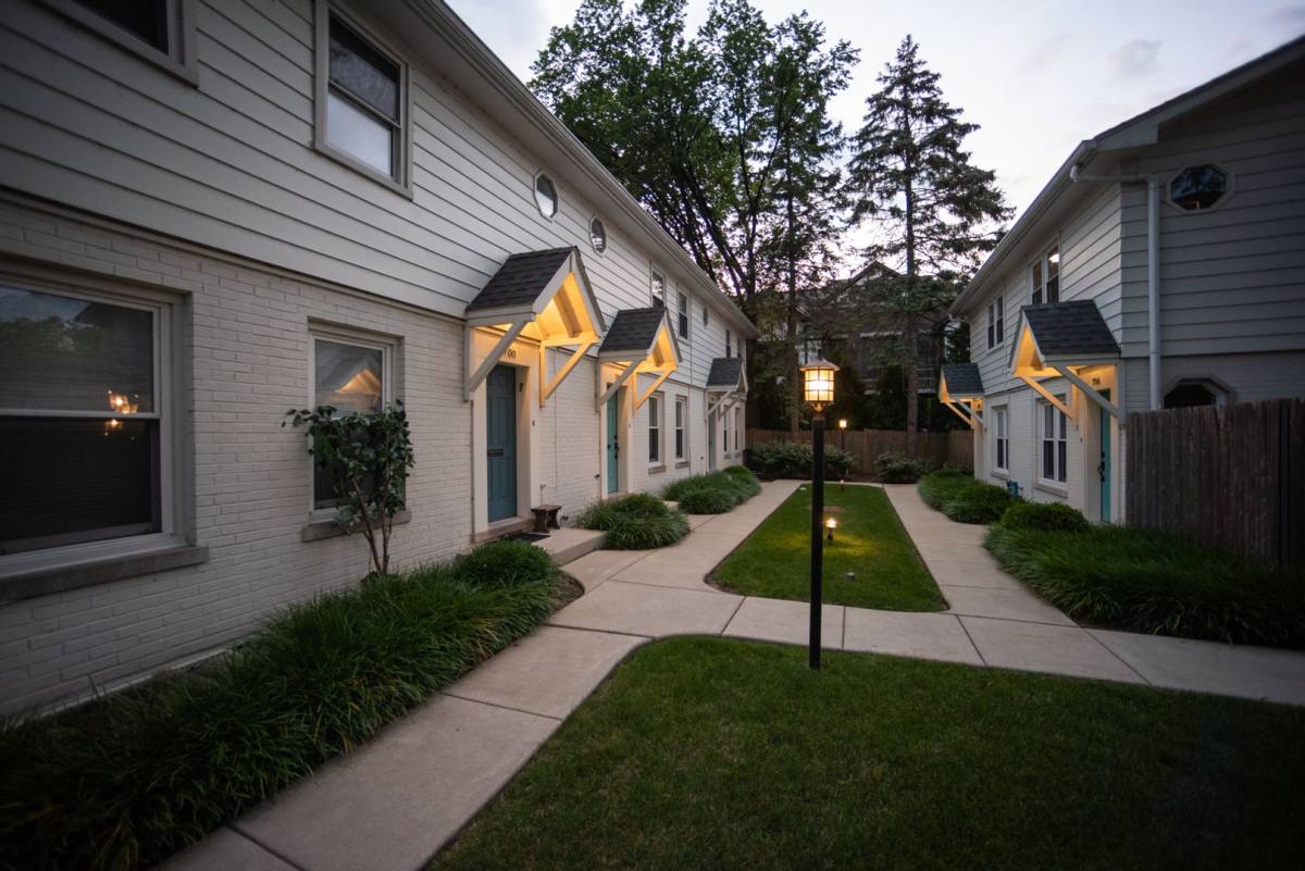 Townhouse for rent at 700-738 Green Bay Rd, Winnetka, IL 60093