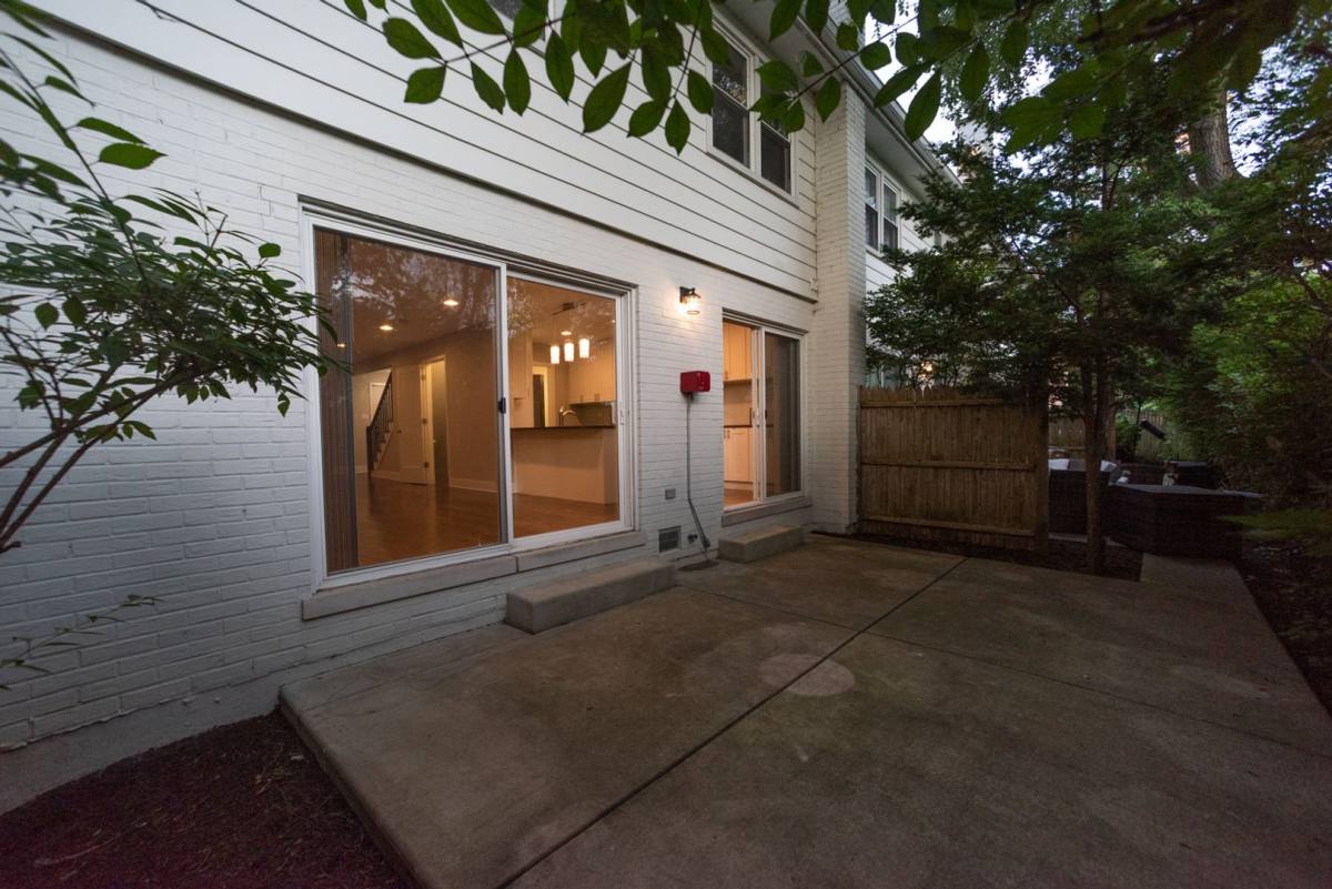 Townhouse for rent at 700-738 Green Bay Rd, Winnetka, IL 60093