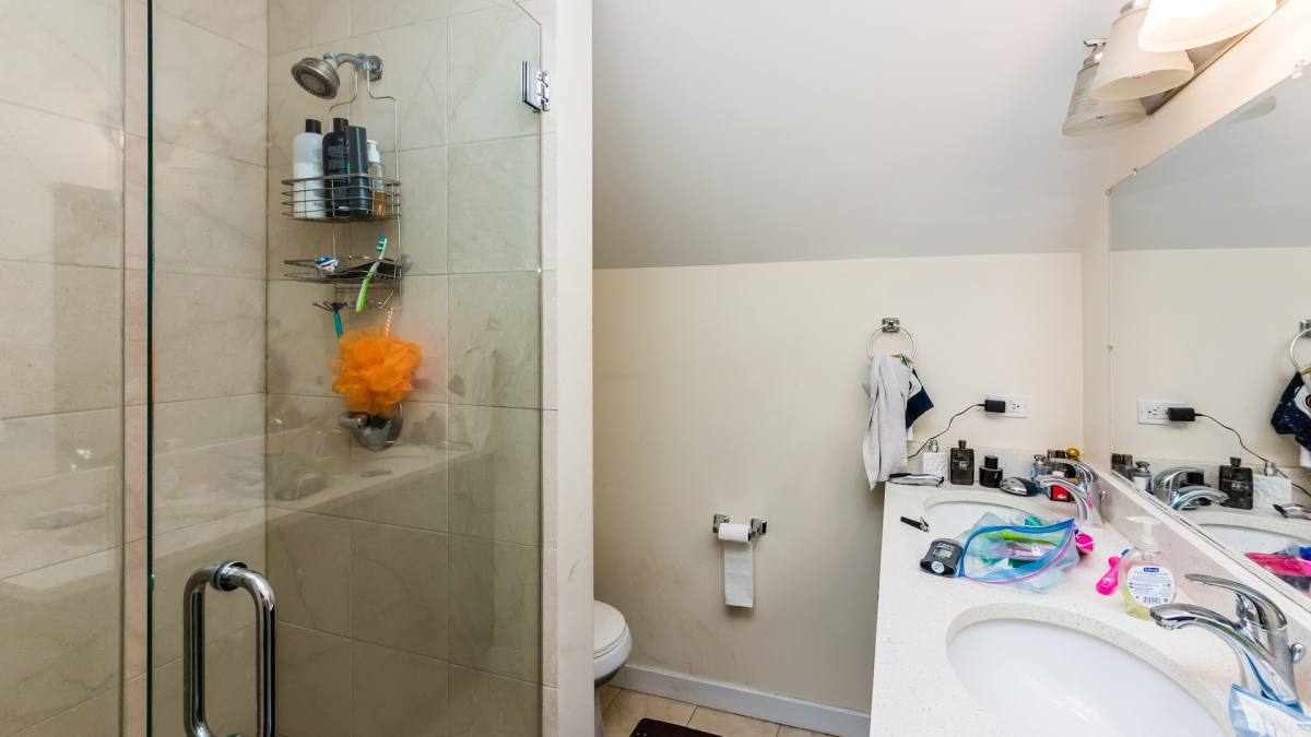 Apartment for rent at 1829 N Hermitage Ave #2, Chicago, IL 60622