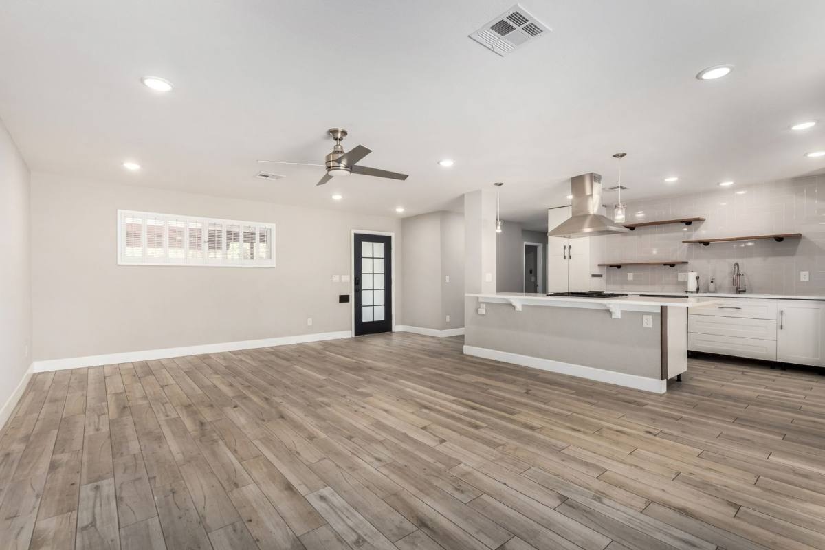 House for rent at 429 W Flower St, Phoenix, AZ 85013