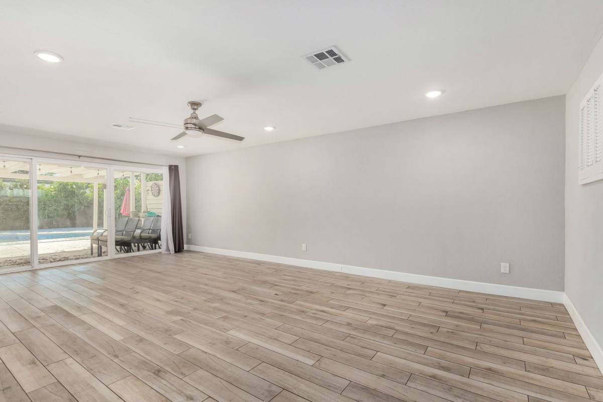 House for rent at 429 W Flower St, Phoenix, AZ 85013