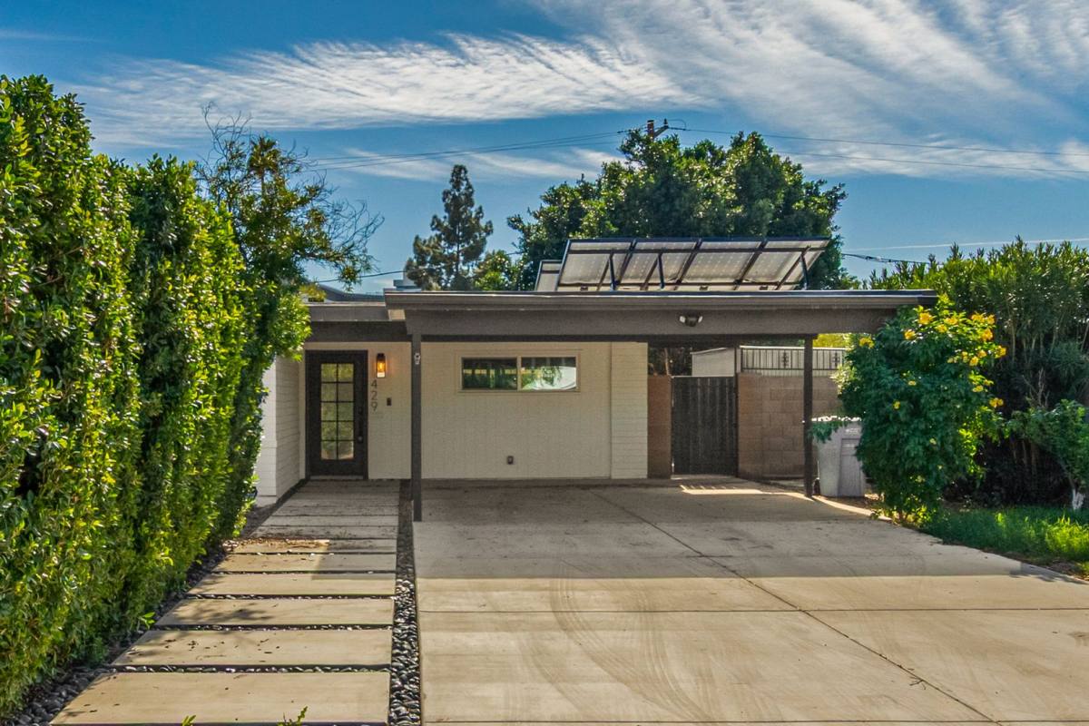 House for rent at 429 W Flower St, Phoenix, AZ 85013