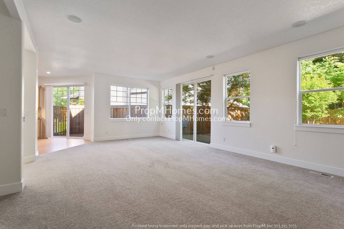 House for rent at 340 SW Delta Dr, Beaverton, OR 97006