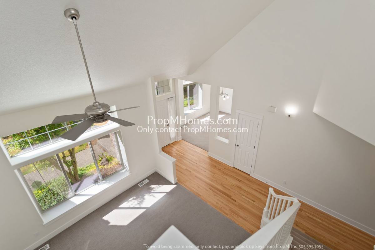 House for rent at 340 SW Delta Dr, Beaverton, OR 97006