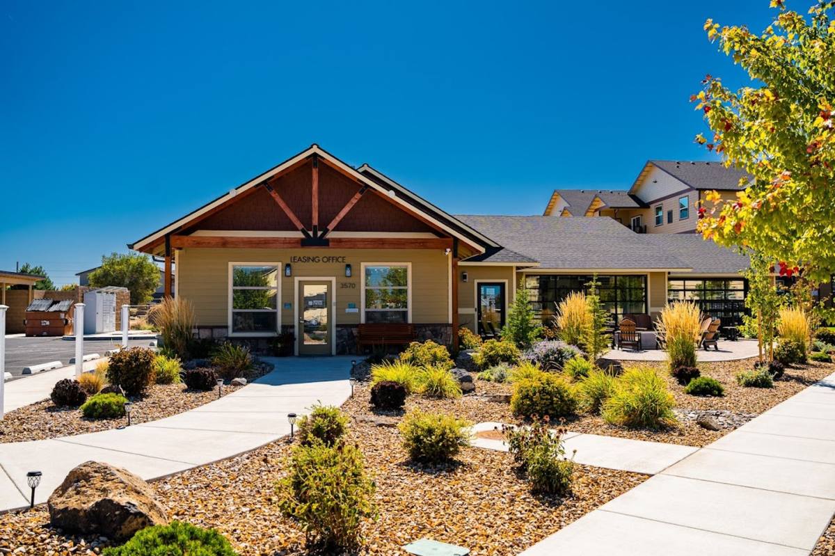 Apartment for rent at 3570 SW Metolius Ave, Redmond, OR 97756