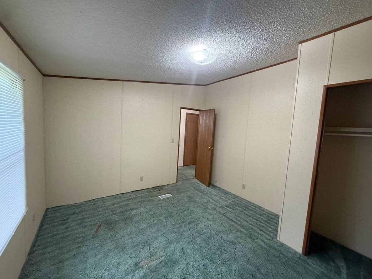 House for rent at 411 W 1st St, Eldon, MO 65026